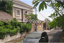 Rumah Eksklusif Siap Huni LT 430m2 di Banyumanik, Semarang Rumah Eksklusif Siap Huni LT 430m2 di Banyumanik, Semarang