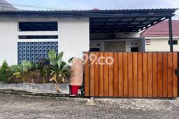 Rumah Strategis Modern Lb 60m2 di Ngaliyan, Semarang Rumah Strategis Modern Lb 60m2 di Ngaliyan, Semarang
