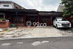 Hunian Cantik Minimalis Lb 160m2 di Banyumanik, Semarang Hunian Cantik Minimalis Lb 160m2 di Banyumanik, Semarang