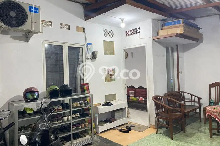 Rumah Luas Asri 2 KT Siap Huni di Krapyak Semarang Rumah Luas Asri 2 KT Siap Huni di Krapyak Semarang