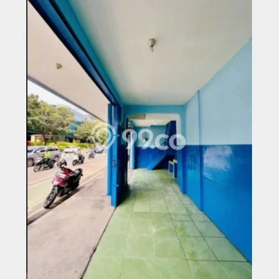 Unit Ruko Disewa Lokasi Tanah Abang, Jakarta Pusat Spesifikasi Luas Bangunan 43m2 Unit Ruko Disewa Lokasi Tanah Abang, Jakarta Pusat Spesifikasi Luas Bangunan 43m2