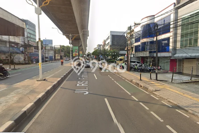 Ruko Disewa di Jakarta Selatan dengan LB 625m2 Area Komersial Ramai Ruko Disewa di Jakarta Selatan dengan LB 625m2 Area Komersial Ramai