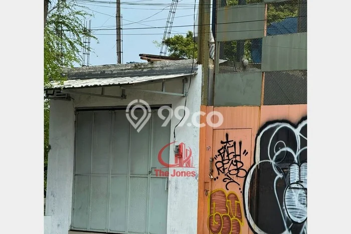 Ruko untuk Disewa di Pusat Jakarta Barat Luas Bangunan 30m2 Ruko untuk Disewa di Pusat Jakarta Barat Luas Bangunan 30m2