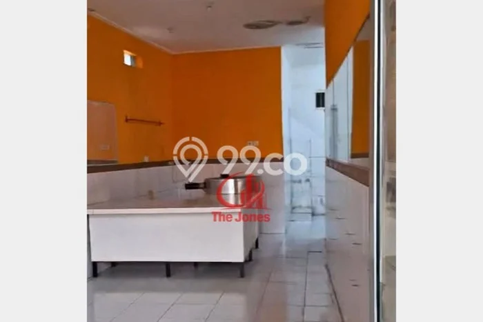 Disewakan Ruko di Pusat Kota Jakarta Selatan Ramai Strategis Disewakan Ruko di Pusat Kota Jakarta Selatan Ramai Strategis