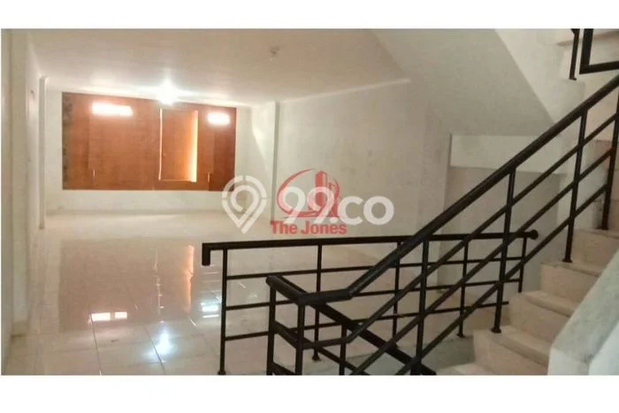 Unit Komersial Disewakan di Jakarta Barat Kawasan Strategis Harga Kompetitif Unit Komersial Disewakan di Jakarta Barat Kawasan Strategis Harga Kompetitif