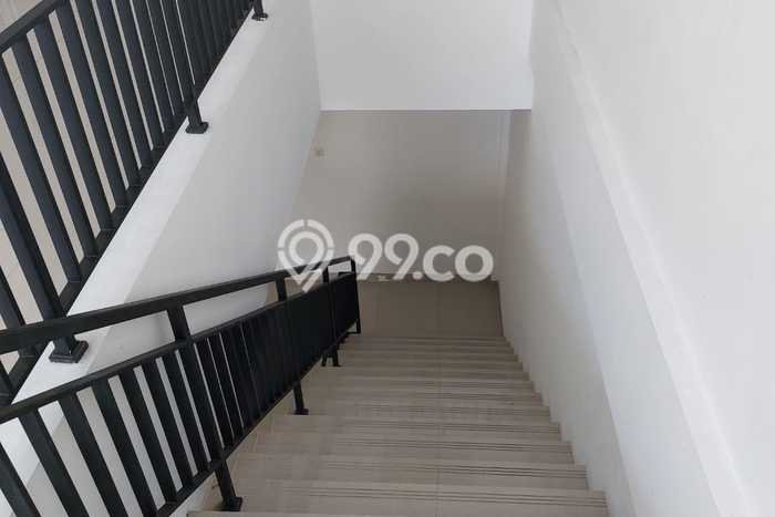 SEWA TERBAIK! Ruko Kawasan Pulogebang, Luas 150m2m², Kawasan Berkembang, Ready Pakai SEWA TERBAIK! Ruko Kawasan Pulogebang, Luas 150m2m², Kawasan Berkembang, Ready Pakai