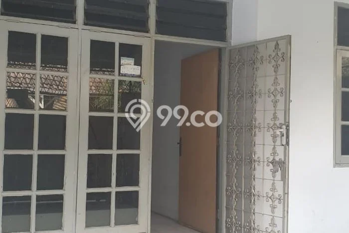 Rumah di Sunter, 2 KT, Dekat Universitas, Luas 77m2m² LB 115m2m² Rumah di Sunter, 2 KT, Dekat Universitas, Luas 77m2m² LB 115m2m²