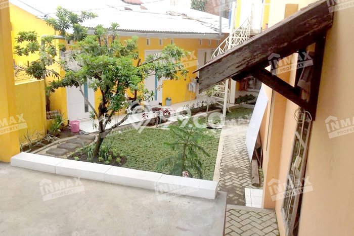 Kost Dijual di Tlogomas dengan 11 KT dan Luas 220m2 Kost Dijual di Tlogomas dengan 11 KT dan Luas 220m2