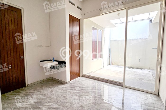 For Sale! Premium House LT 144m2 Desain Modern di Bareng For Sale! Premium House LT 144m2 Desain Modern di Bareng
