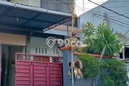 For Sale Rumah 4 Kamar Lokasi Ideal Bagus dan Strategis di Denpasar Barat For Sale Rumah 4 Kamar Lokasi Ideal Bagus dan Strategis di Denpasar Barat