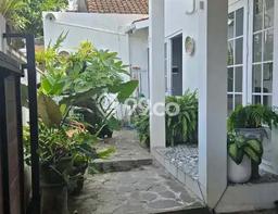 Hunian Mewah LB 160m2 Siap Pakai Desain Elegan di Jimbaran, Badung Hunian Mewah LB 160m2 Siap Pakai Desain Elegan di Jimbaran, Badung