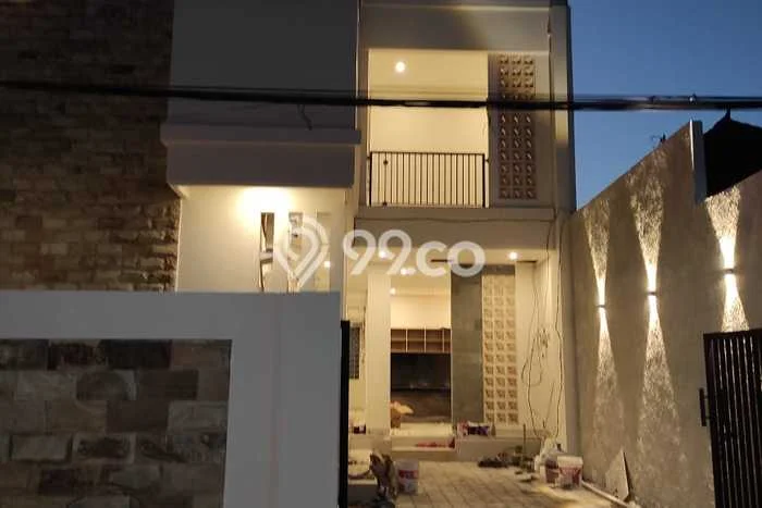 Dijual Kost Strategis di Denpasar Barat, Denpasar 13 KT, 13 KM, Luas Bangunan 450m2 Dijual Kost Strategis di Denpasar Barat, Denpasar 13 KT, 13 KM, Luas Bangunan 450m2