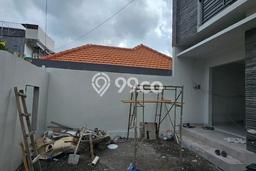 Rumah Modern di Dalung, Badung, Luas 100m2m² Bangunan 150m2m² Rumah Modern di Dalung, Badung, Luas 100m2m² Bangunan 150m2m²