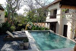 Peluang Langka! Vila Kawasan , Ukuran 586m2m², Kawasan Berkembang dengan potensi meningkat Peluang Langka! Vila Kawasan , Ukuran 586m2m², Kawasan Berkembang dengan potensi meningkat