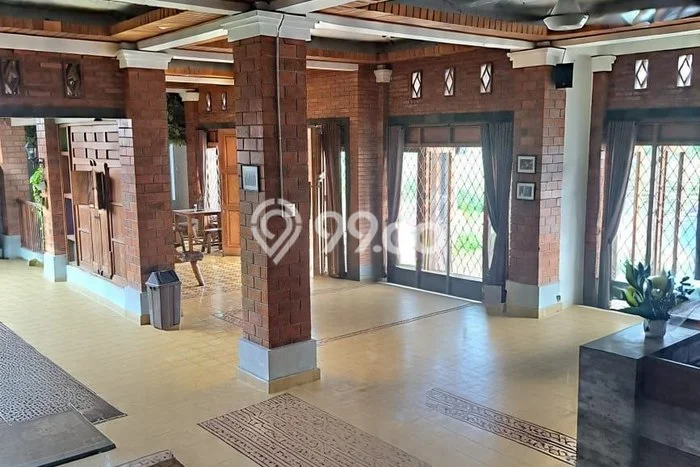 FOR RENT! Komersial di Solo Baru Cocok untuk Bisnis 400m2 FOR RENT! Komersial di Solo Baru Cocok untuk Bisnis 400m2