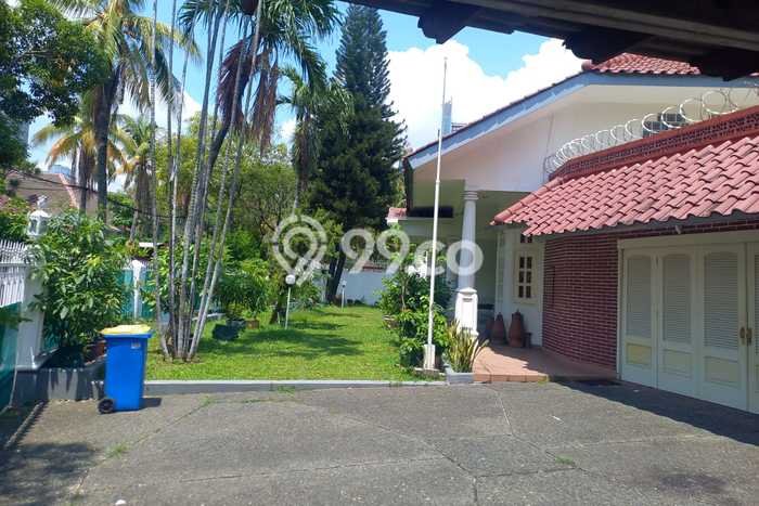 Rumah Luxury Modern Siap Huni di patra kuningan Jakarta Selatan Rumah Luxury Modern Siap Huni di patra kuningan Jakarta Selatan