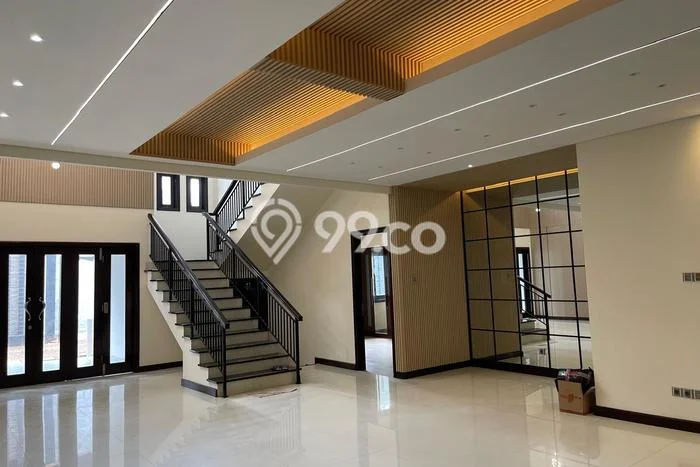 Ready to Use! Luxury House LT 788m2 Desain Modern di Citra Grand Ready to Use! Luxury House LT 788m2 Desain Modern di Citra Grand