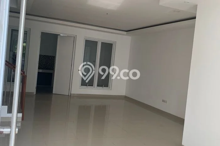 Rumah Luxury Modern Tanpa Renovasi di Citra Grand Jakarta Timur Rumah Luxury Modern Tanpa Renovasi di Citra Grand Jakarta Timur