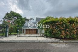 Rumah Luxury Modern Siap Huni di Sentul City Bogor Rumah Luxury Modern Siap Huni di Sentul City Bogor