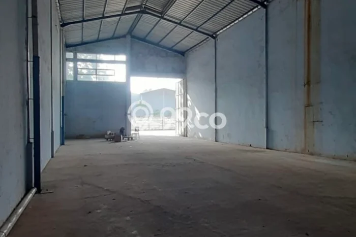 Gudang untuk Disewa di Pusat Jakarta Utara Luas Bangunan 300m2 Gudang untuk Disewa di Pusat Jakarta Utara Luas Bangunan 300m2