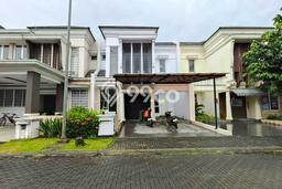 Rumah Elit LB 131m2 Siap Huni Desain Elegan di BSD Green Wich, Tangerang Rumah Elit LB 131m2 Siap Huni Desain Elegan di BSD Green Wich, Tangerang