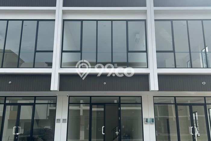 Unit Ruko Disewakan di Gading Serpong di Area Ramai & Strategis Unit Ruko Disewakan di Gading Serpong di Area Ramai & Strategis