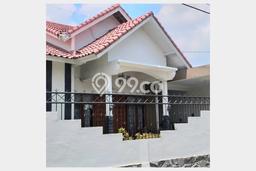 Rumah Strategis Minimalis Lb 179m2 di Ngaglik, Sleman Rumah Strategis Minimalis Lb 179m2 di Ngaglik, Sleman