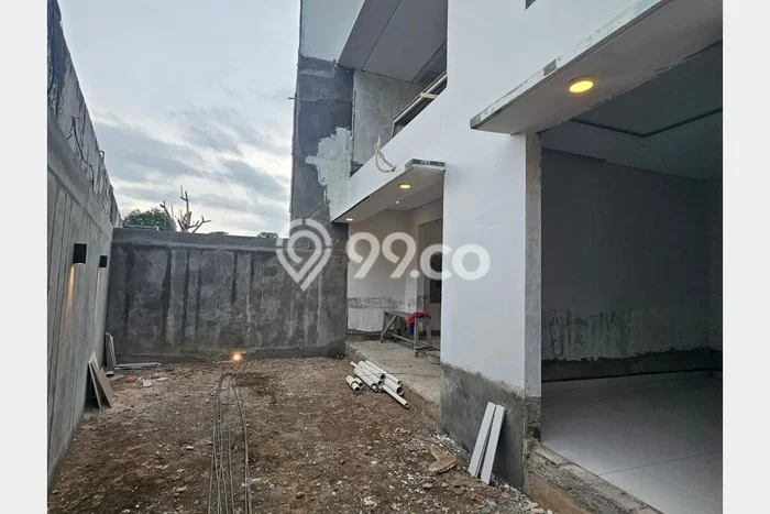 Rumah Modern 4 Kamar LT 155m2 di Condong Catur Rumah Modern 4 Kamar LT 155m2 di Condong Catur
