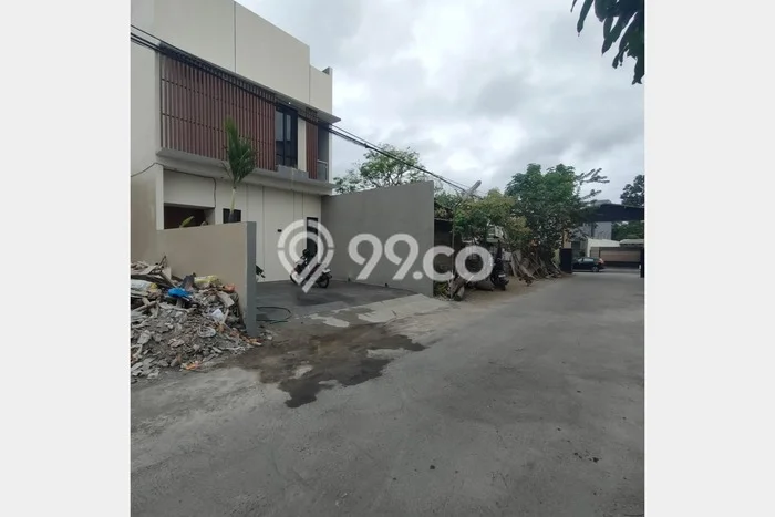 Dijual Rumah 3 Kamar Lokasi Ideal Bagus dan Strategis di Ngemplak Dijual Rumah 3 Kamar Lokasi Ideal Bagus dan Strategis di Ngemplak