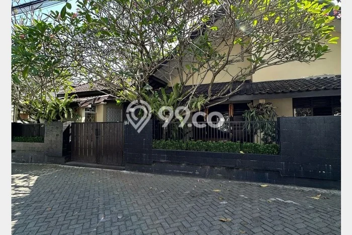 HOT LISTING! Rumah Siap Huni lokasi Depok, Sleman, Luas 360m² LB 147m² HOT LISTING! Rumah Siap Huni lokasi Depok, Sleman, Luas 360m² LB 147m²