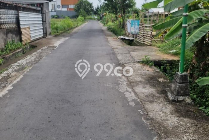 Jarang Ada! Tanah di Ngaglik Punya Luas 697m2 SHM Jarang Ada! Tanah di Ngaglik Punya Luas 697m2 SHM