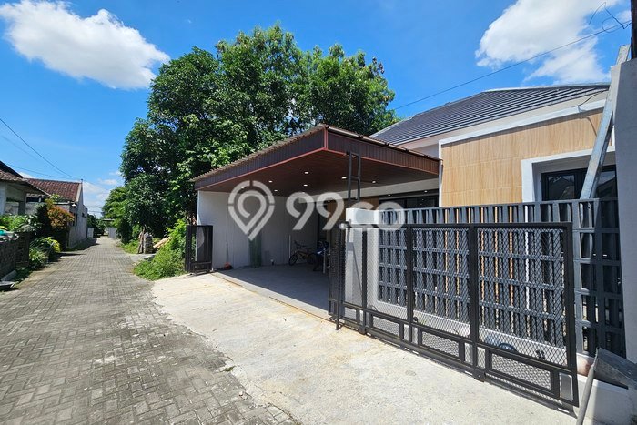Jual Rumah Favorit Siap Huni LB 80m2 di Ngemplak, Sleman Jual Rumah Favorit Siap Huni LB 80m2 di Ngemplak, Sleman