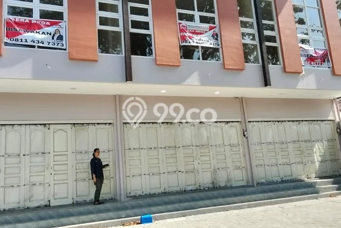 Ruko Komersial Disewakan di Tikala Manado Luas 500m2 Ruko Komersial Disewakan di Tikala Manado Luas 500m2