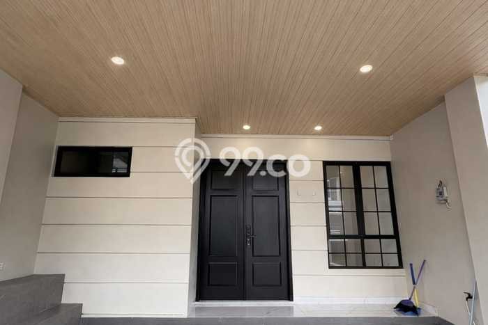 Dijual Rumah Luas Elegan Dengan View Eksklusif di Puri Indah, Jakarta Barat Dijual Rumah Luas Elegan Dengan View Eksklusif di Puri Indah, Jakarta Barat