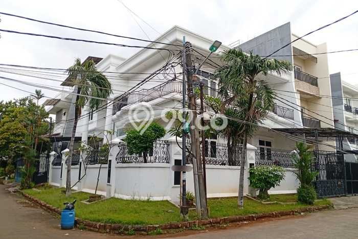 Rumah Luxury Modern Siap Huni di Muara Karang Jakarta Utara Rumah Luxury Modern Siap Huni di Muara Karang Jakarta Utara