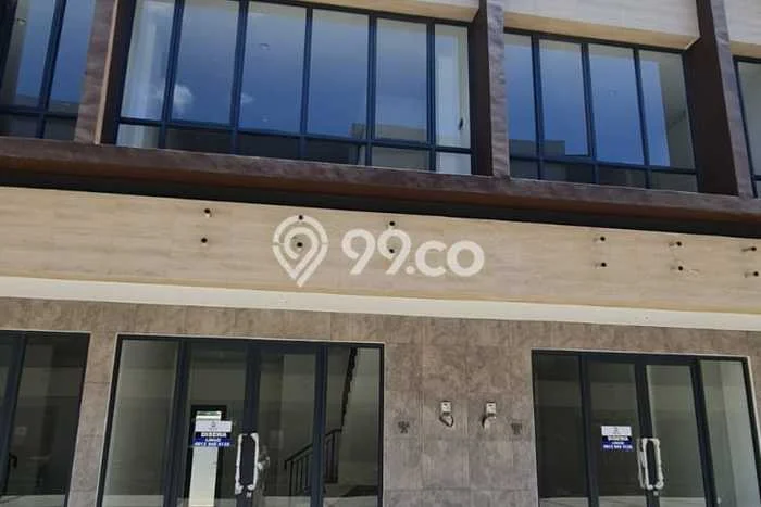 Ruko disewakan lokasi strategis BSD Tangerang Selatan 123m2 Ruko disewakan lokasi strategis BSD Tangerang Selatan 123m2