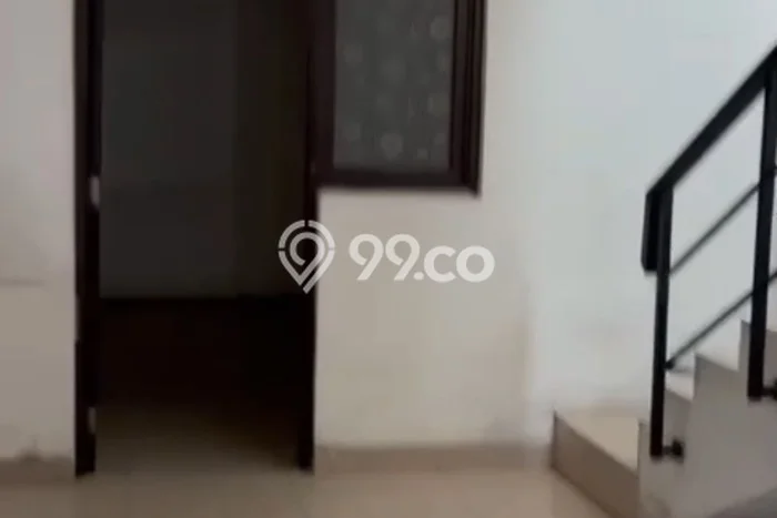 Disewakan Ruko di Kawasan Ramai Graha Raya Luas 130m2 Disewakan Ruko di Kawasan Ramai Graha Raya Luas 130m2