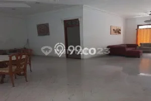 Disewakan Hunian Konsep Modern di Kebayoran Baru Jakarta Selatan dengan 3 KT Disewakan Hunian Konsep Modern di Kebayoran Baru Jakarta Selatan dengan 3 KT