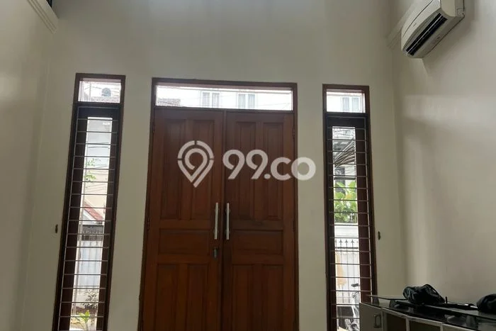 Disewakan! Rumah 4 Kamar Tidur &
4 Kamar Mandi di Pondok Indah, Jakarta Selatan Disewakan! Rumah 4 Kamar Tidur &
4 Kamar Mandi di Pondok Indah, Jakarta Selatan