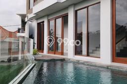 Vila di , Luas 304m2m², Akses ke Pusat Kota Vila di , Luas 304m2m², Akses ke Pusat Kota