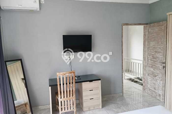 DIJUAL! Vila Kawasan , Area 200m2m², Posisi Strategis DIJUAL! Vila Kawasan , Area 200m2m², Posisi Strategis