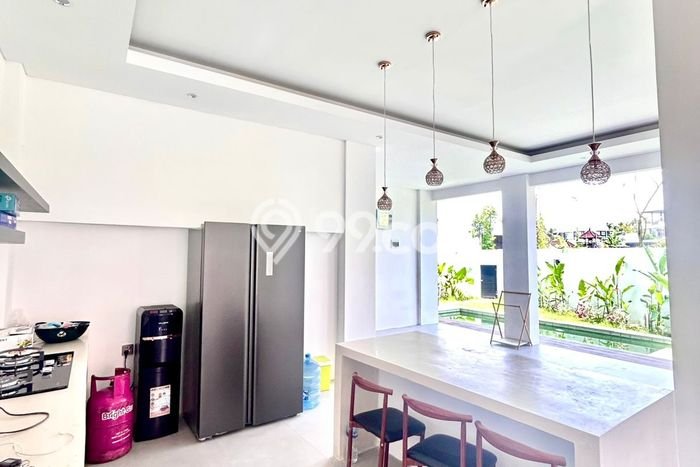 LOKASI STRATEGIS! Vila Kawasan , Area 220m2m², Akses ke pusat umum LOKASI STRATEGIS! Vila Kawasan , Area 220m2m², Akses ke pusat umum