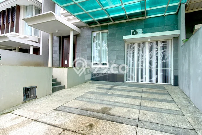 Disewakan Rumah Konsep Modern di Pakis Malang dengan 5 Kamar Disewakan Rumah Konsep Modern di Pakis Malang dengan 5 Kamar