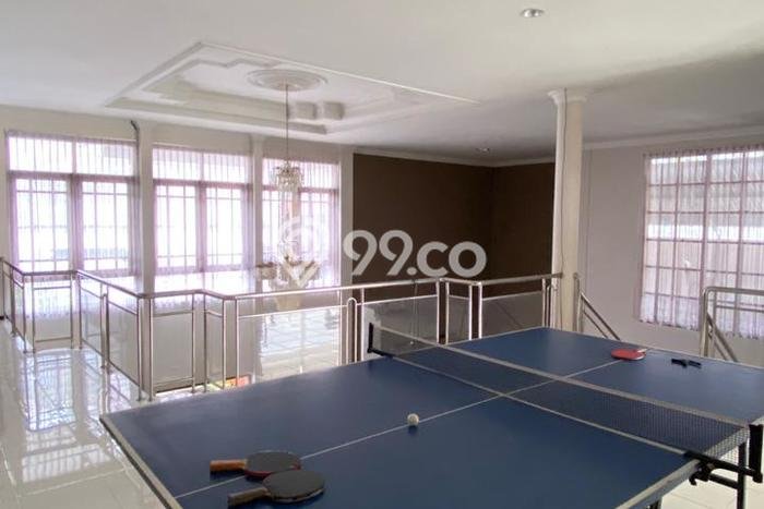 Hunian Mewah LB 800m2 Siap Pakai Desain Elegan di Villa Puncak Tidar, Malang Hunian Mewah LB 800m2 Siap Pakai Desain Elegan di Villa Puncak Tidar, Malang