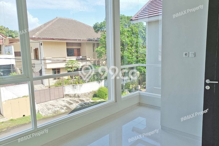 Rumah Modern 2 KT di Malang Kota Malang Unfurnished Rumah Modern 2 KT di Malang Kota Malang Unfurnished