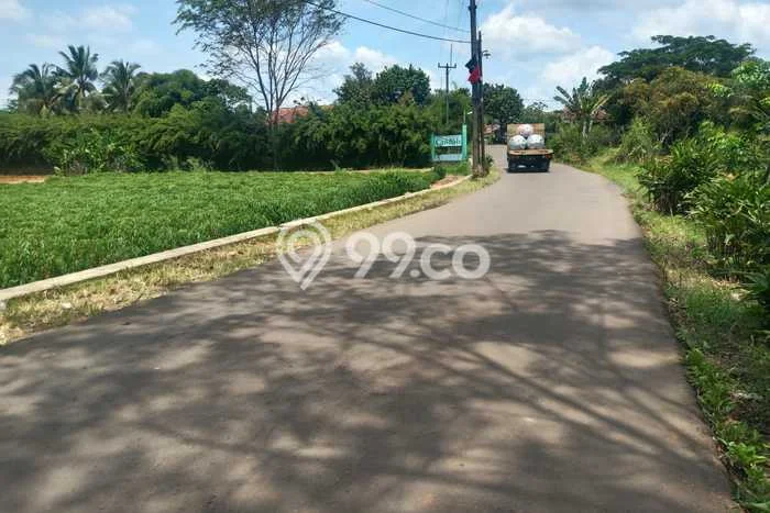 Lahan Strategis di Ranca Bungur Dijual dengan Luas 127m2 Lahan Strategis di Ranca Bungur Dijual dengan Luas 127m2