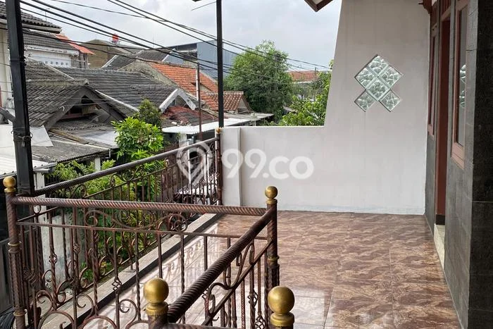 Rumah Sewa Bandung LT 102m2 LB 170m2 Area Cibaduyut Rumah Sewa Bandung LT 102m2 LB 170m2 Area Cibaduyut