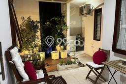 Ready to Use! Premium House LT 160m2 Desain Modern di Buah Batu Ready to Use! Premium House LT 160m2 Desain Modern di Buah Batu