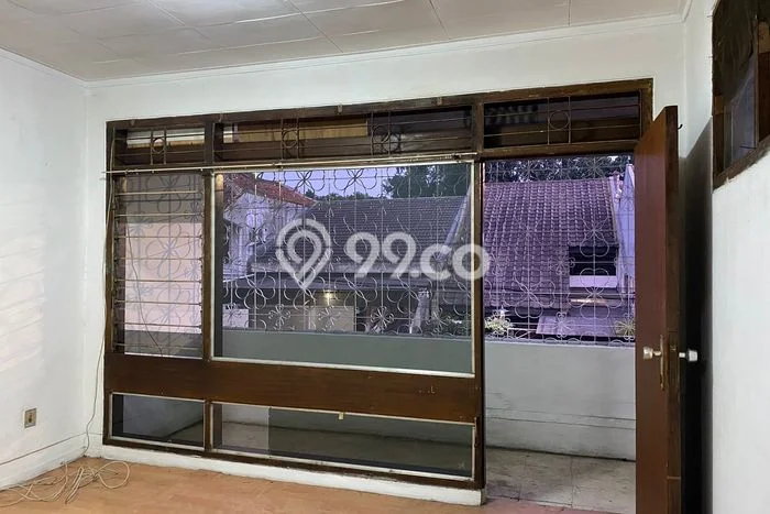Jarang Ada! Rumah Sewa 5 Kamar Bagus Siap Huni Ciateul Jarang Ada! Rumah Sewa 5 Kamar Bagus Siap Huni Ciateul