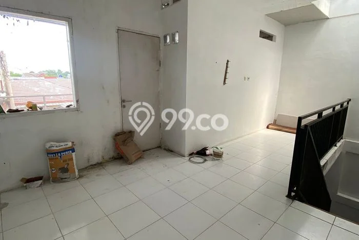 Lokasi strategis! Rumah siap huni disewakan di Cimanggis LB 75m2 Lokasi strategis! Rumah siap huni disewakan di Cimanggis LB 75m2